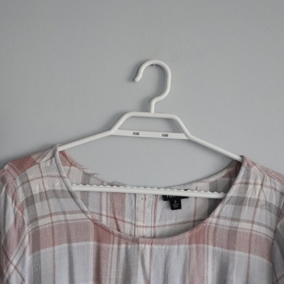 Torrid Womens Pink Sz 2 Abbey Plaid Buttoned Woven Short Sleeve Pullover Blouse - Picture 4 of 13